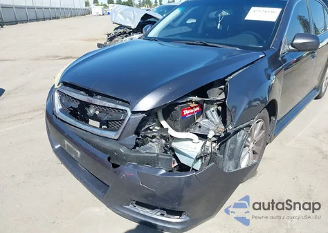 2011 Subaru Legacy 2.5I Premium из США, поврежденный, VIN 4S3BMBH67B3255747